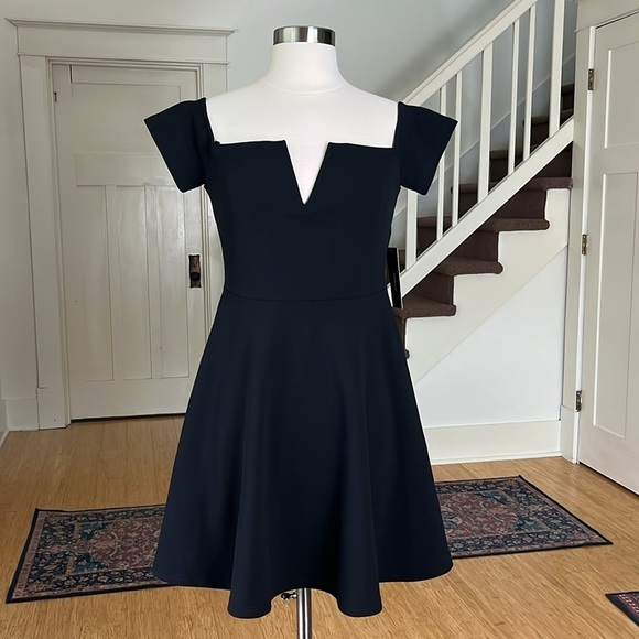 LULUS Off-the-Shoulder Skater Dress in Black NWT Size Medium - Picture 10 of 14